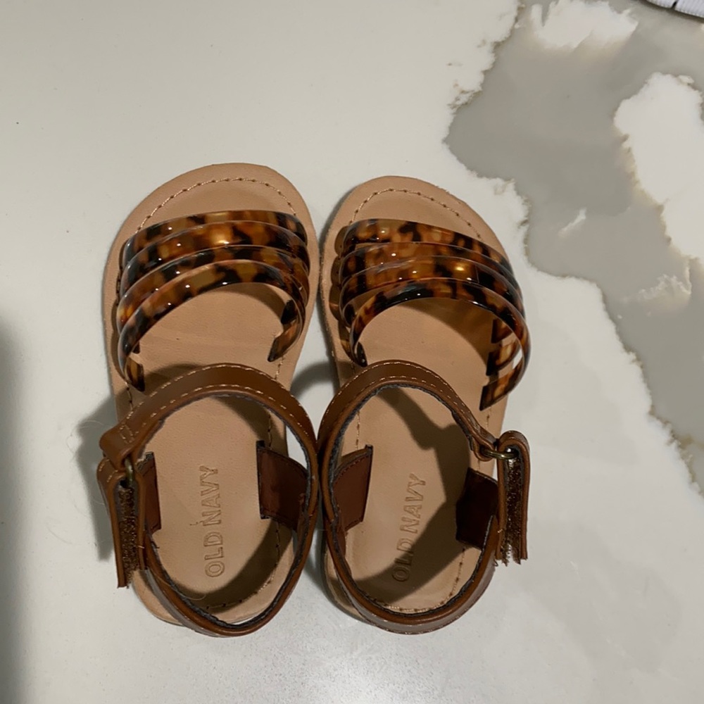 Old Navy Tortoiseshell Sandals, Toddler Size 6.